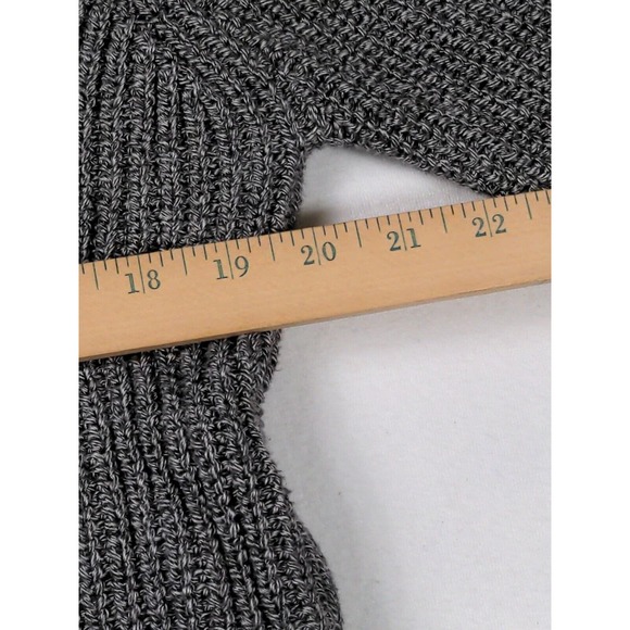 H & M Women's Long Sleeve Medium Knit With Side Zippers Pull over Gray Sweater - Picture 5 of 12